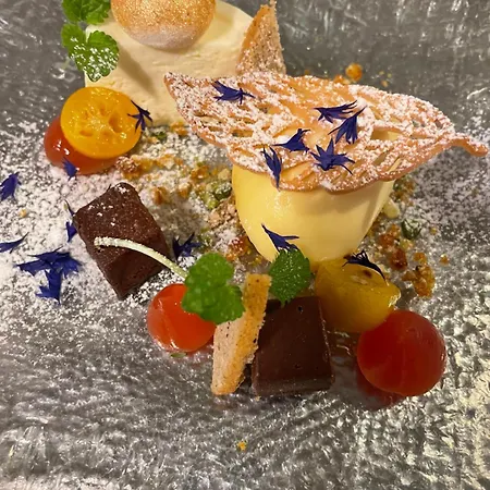 Hotel Broholm Castle